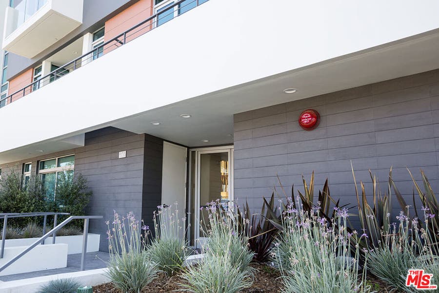 Property photo for 938 S ORANGE GROVE Avenue, #202, Los Angeles, CA