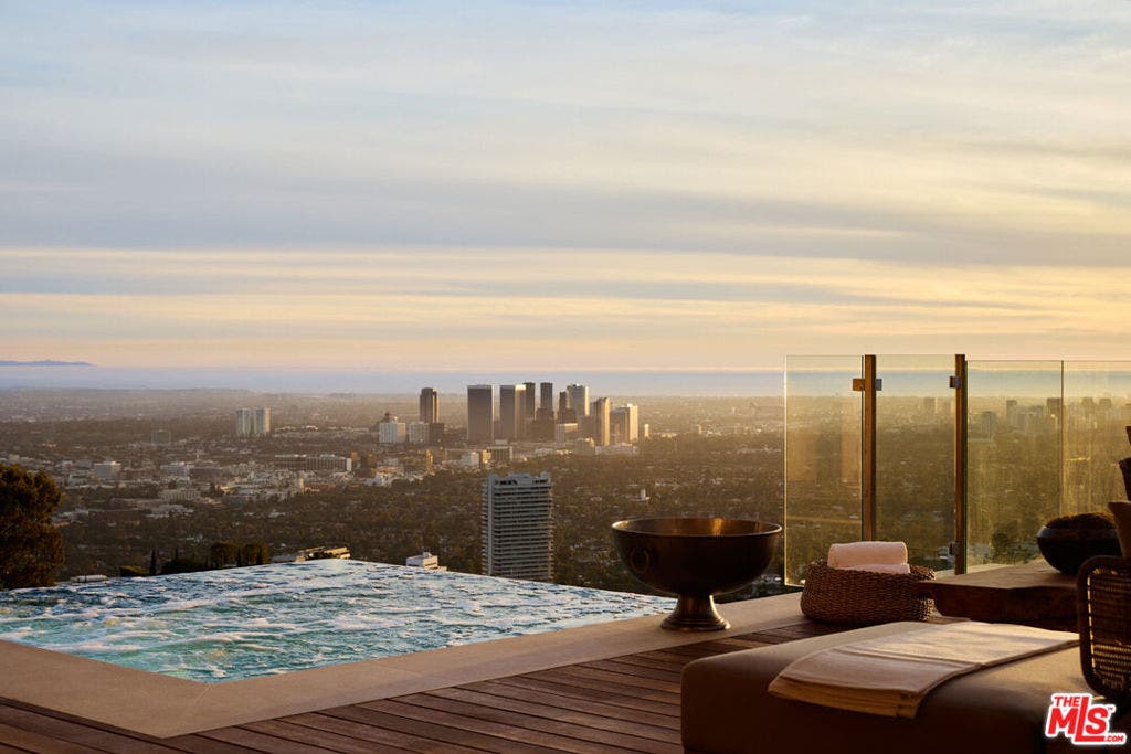 1615 Blue Jay Way, West Hollywood, CA 90069