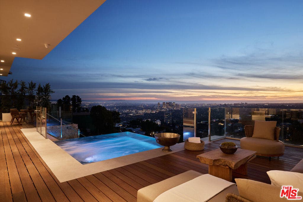 1615 Blue Jay Way, West Hollywood, CA 90069