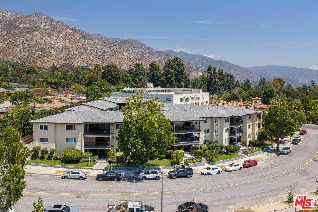 990 Valley View Avenue, Pasadena, CA 91107
