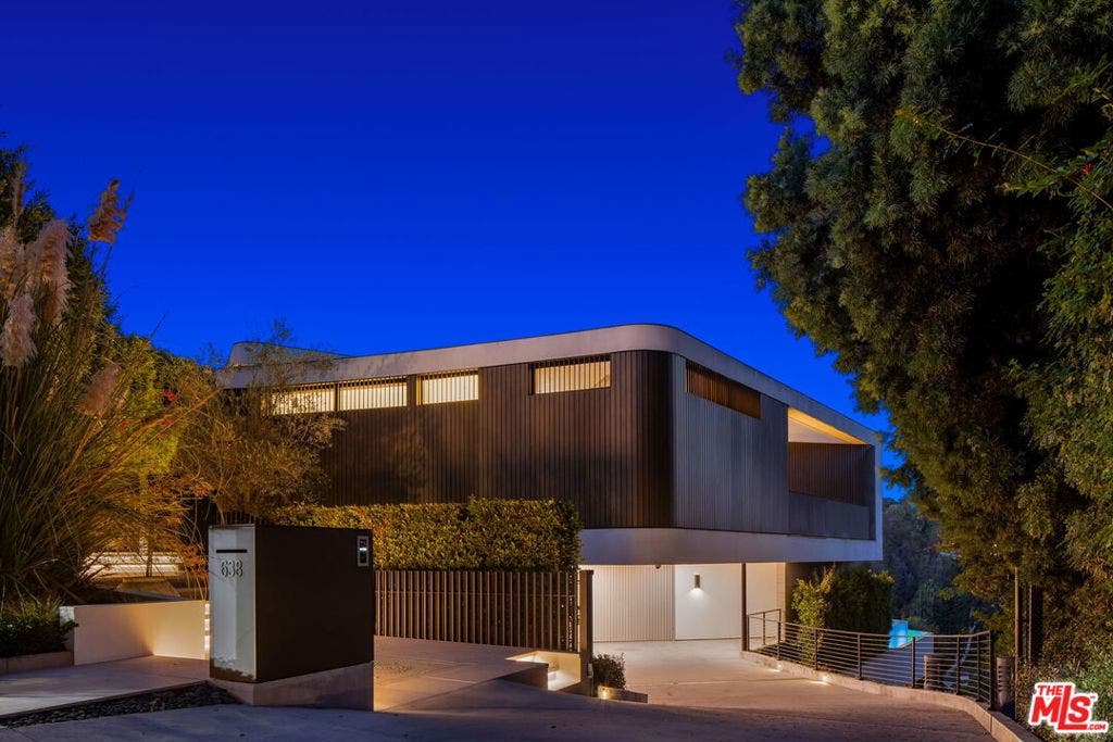 638 Siena Way, Los Angeles, CA 90077 638 Siena Way, Los Angeles, CA 90077