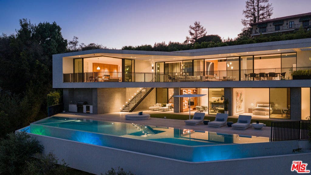 638 Siena Way, Los Angeles, CA 90077 638 Siena Way, Los Angeles, CA 90077