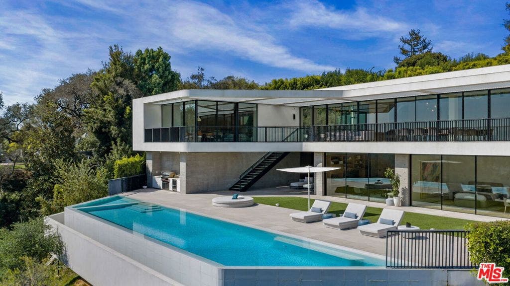 638 Siena Way, Los Angeles, CA 90077 638 Siena Way, Los Angeles, CA 90077