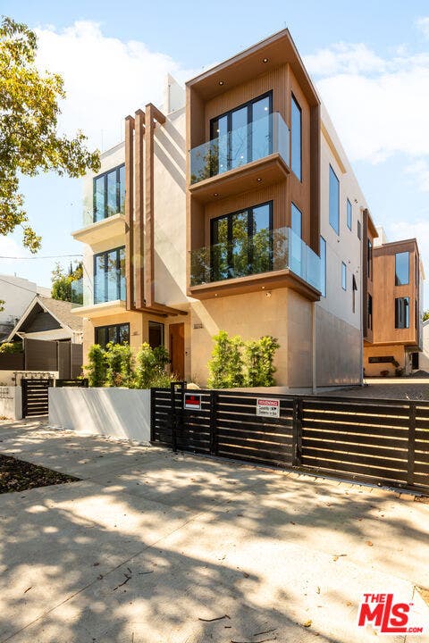 Property photo for 837 Waterloo Street, Los Angeles, CA