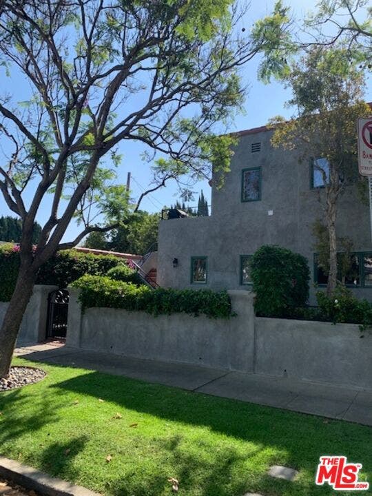 Property photo for 8585 AIRDROME Street, Los Angeles, CA