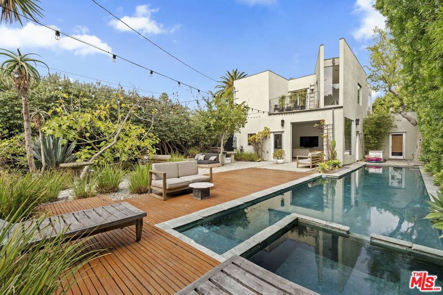 Property photo for 550 Indiana Avenue, Venice, CA