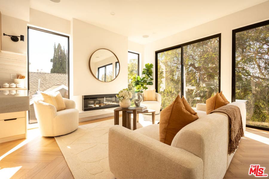 Property photo for 839 Waterloo Street, Los Angeles, CA