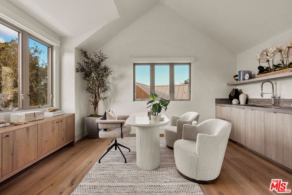 1399 Galaxy Drive, Newport Beach, CA 92660 1399 Galaxy Drive, Newport Beach, CA 92660