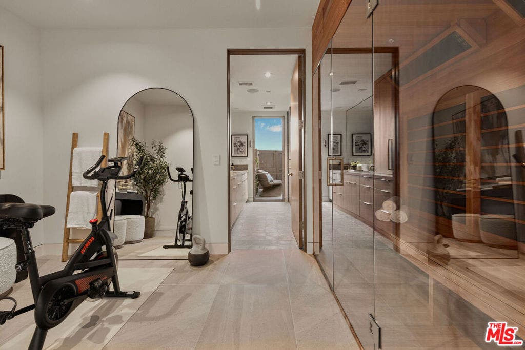 1399 Galaxy Drive, Newport Beach, CA 92660 1399 Galaxy Drive, Newport Beach, CA 92660