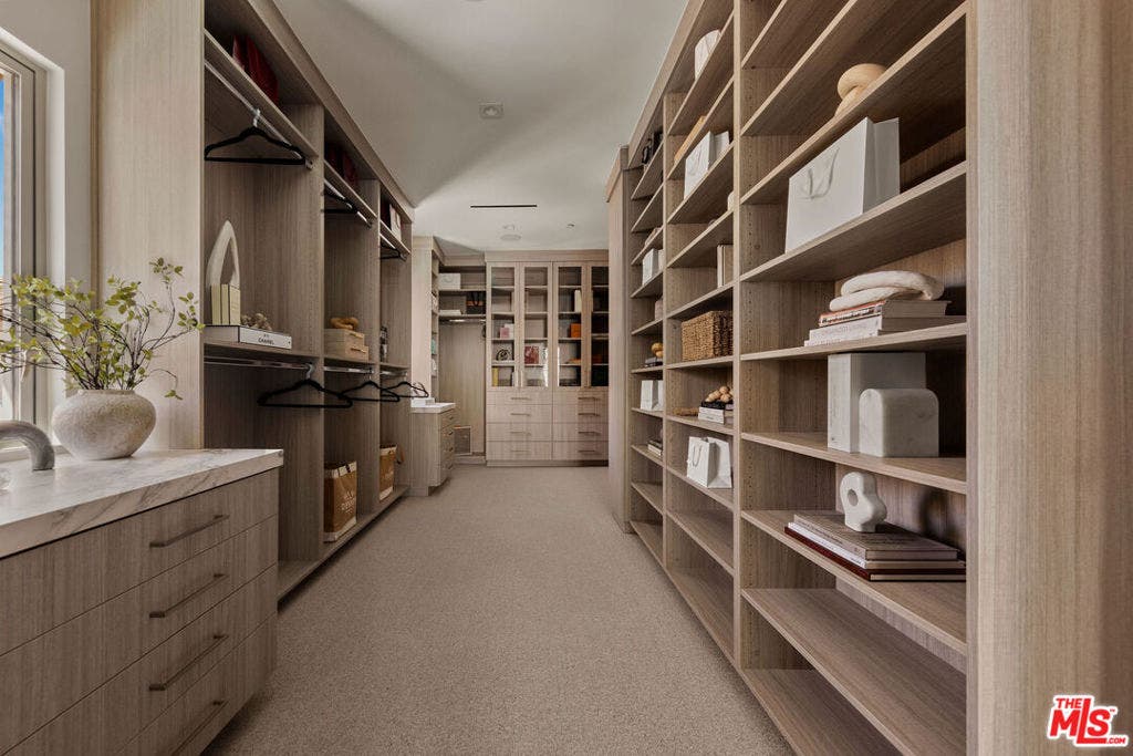 1399 Galaxy Drive, Newport Beach, CA 92660 1399 Galaxy Drive, Newport Beach, CA 92660
