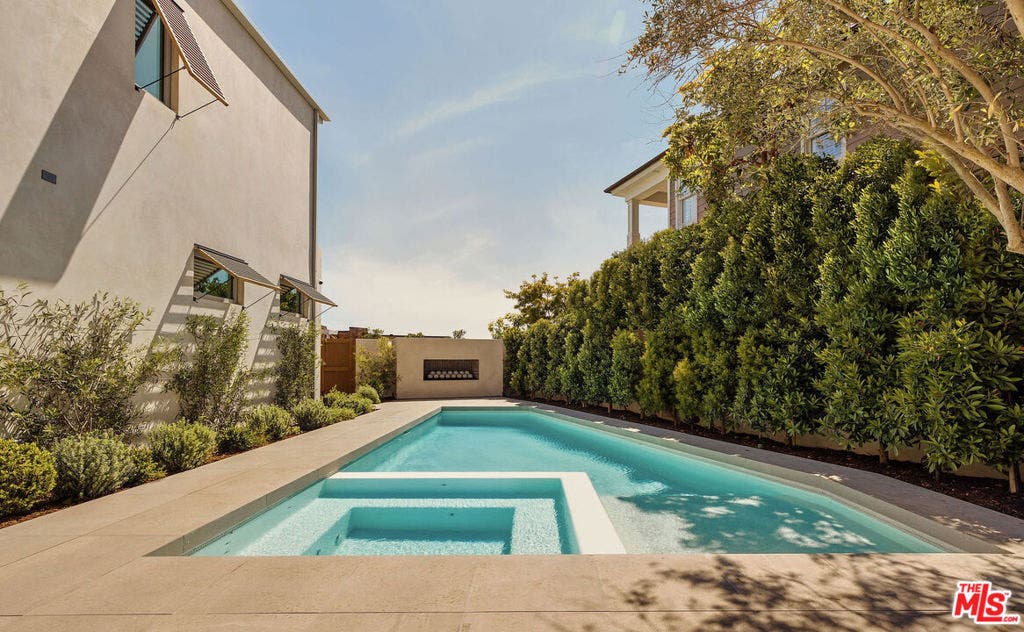 1399 Galaxy Drive, Newport Beach, CA 92660 1399 Galaxy Drive, Newport Beach, CA 92660