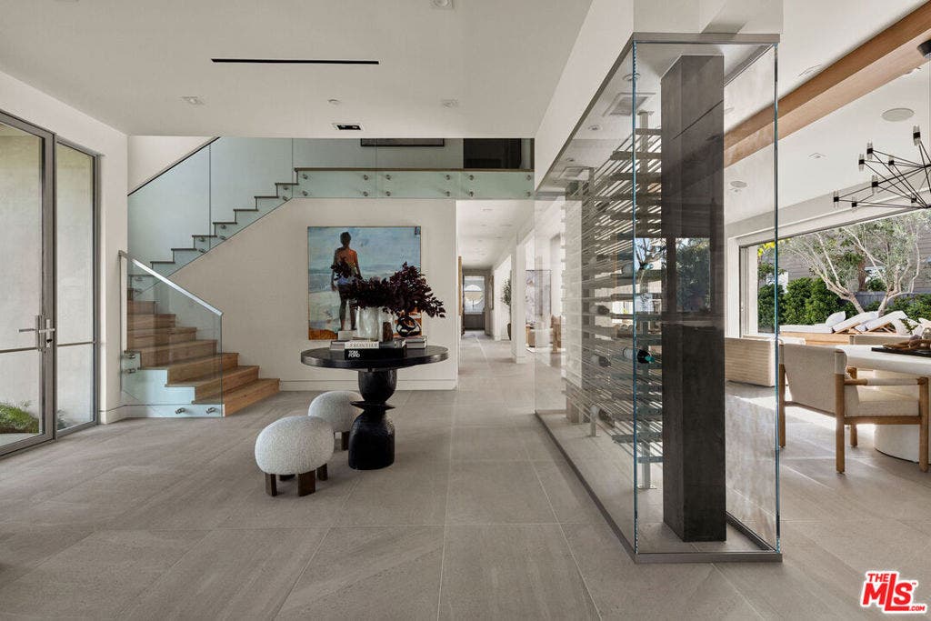 1399 Galaxy Drive, Newport Beach, CA 92660 1399 Galaxy Drive, Newport Beach, CA 92660