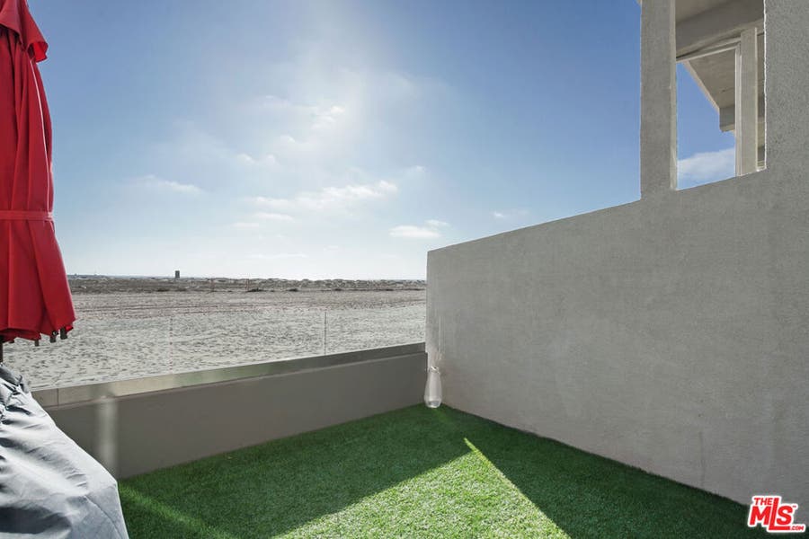 Property photo for 6 Voyage Street, #105, Marina Del Rey, CA