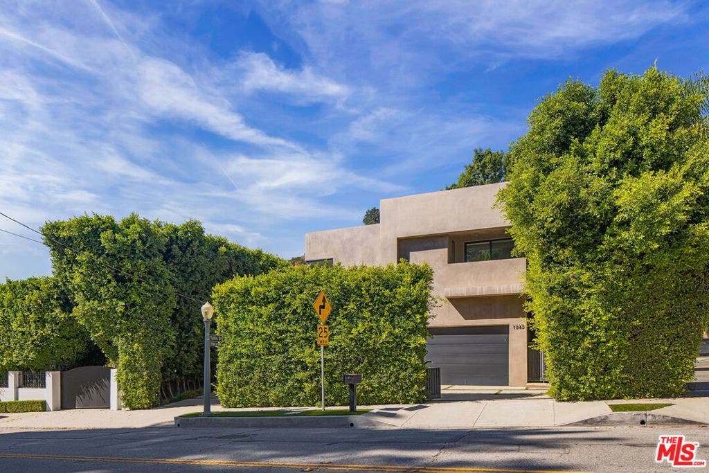 1845 Coldwater Canyon Drive, Beverly Hills, CA 90210 1845 Coldwater Canyon Drive, Beverly Hills, CA 90210