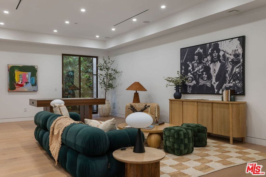 1845 Coldwater Canyon Drive, Beverly Hills, CA 90210 1845 Coldwater Canyon Drive, Beverly Hills, CA 90210