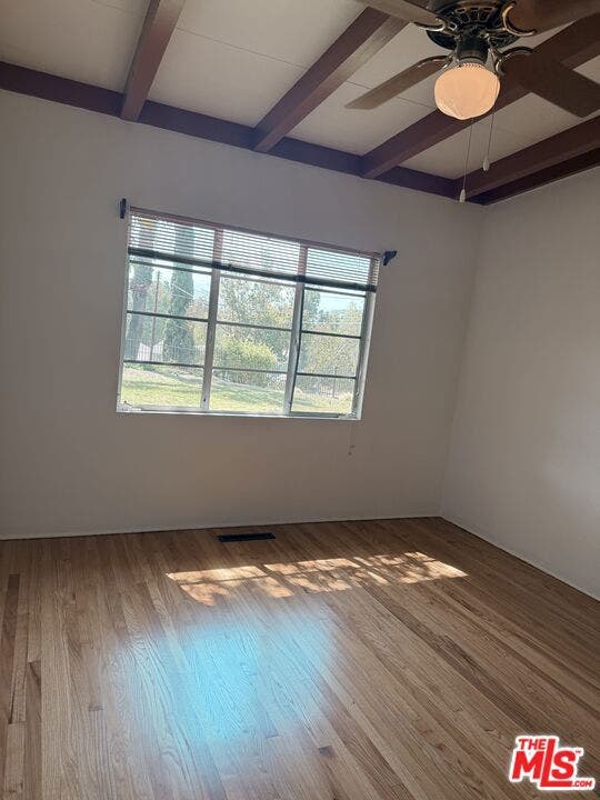 10517 Vail Drive, Sunland, CA 91040 10517 Vail Drive, Sunland, CA 91040
