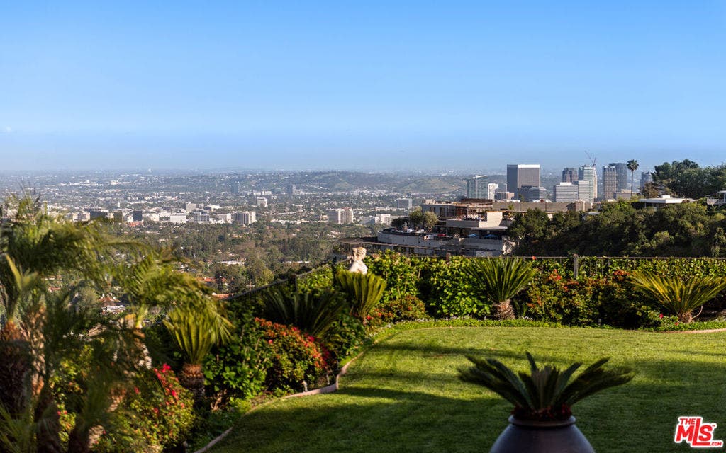 1407 Davies Drive, Beverly Hills, CA 90210