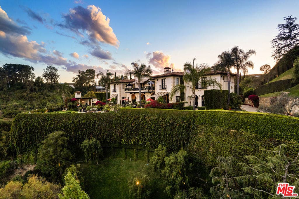 1407 Davies Drive, Beverly Hills, CA 90210