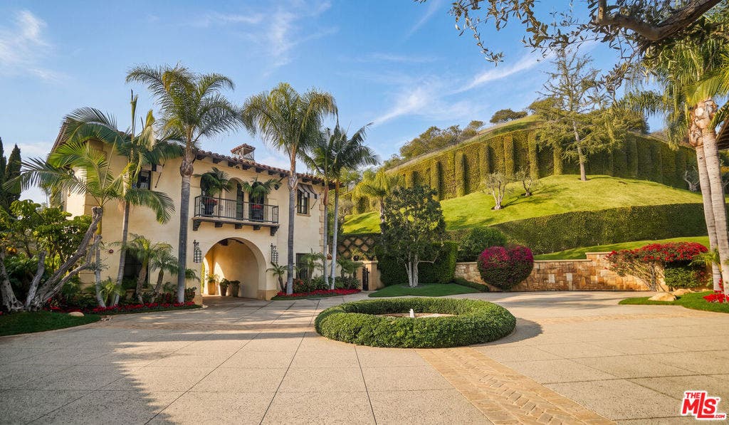 1407 Davies Drive, Beverly Hills, CA 90210