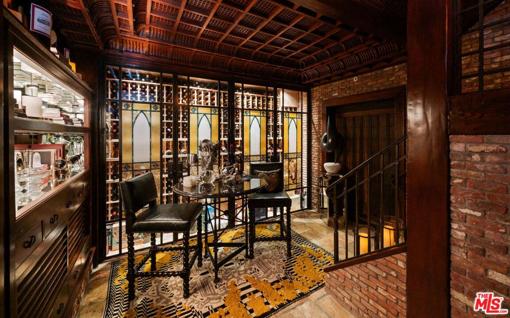 1407 Davies Drive, Beverly Hills, CA 90210