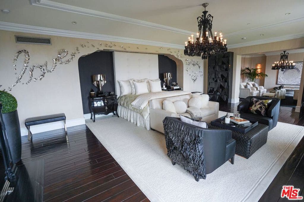 1407 Davies Drive, Beverly Hills, CA 90210