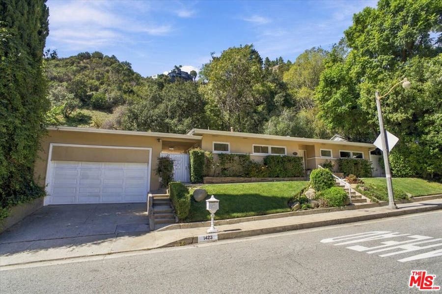 Property photo for 1423 Roscomare Road, Los Angeles, CA