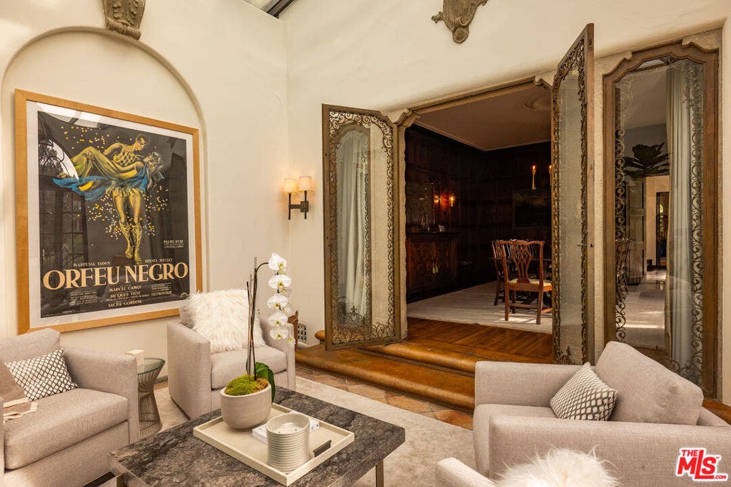 626 S Hudson Avenue, Los Angeles, CA 90005 626 S Hudson Avenue, Los Angeles, CA 90005