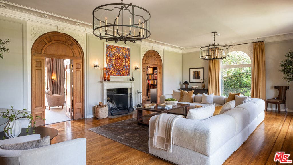 626 S Hudson Avenue, Los Angeles, CA 90005 626 S Hudson Avenue, Los Angeles, CA 90005