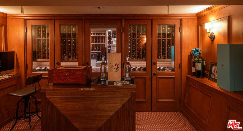 626 S Hudson Avenue, Los Angeles, CA 90005 626 S Hudson Avenue, Los Angeles, CA 90005