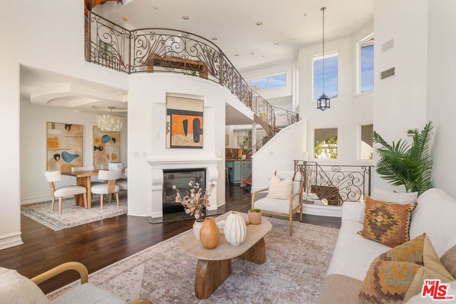 Property photo for 2922 Montana Avenue, #B, Santa Monica, CA