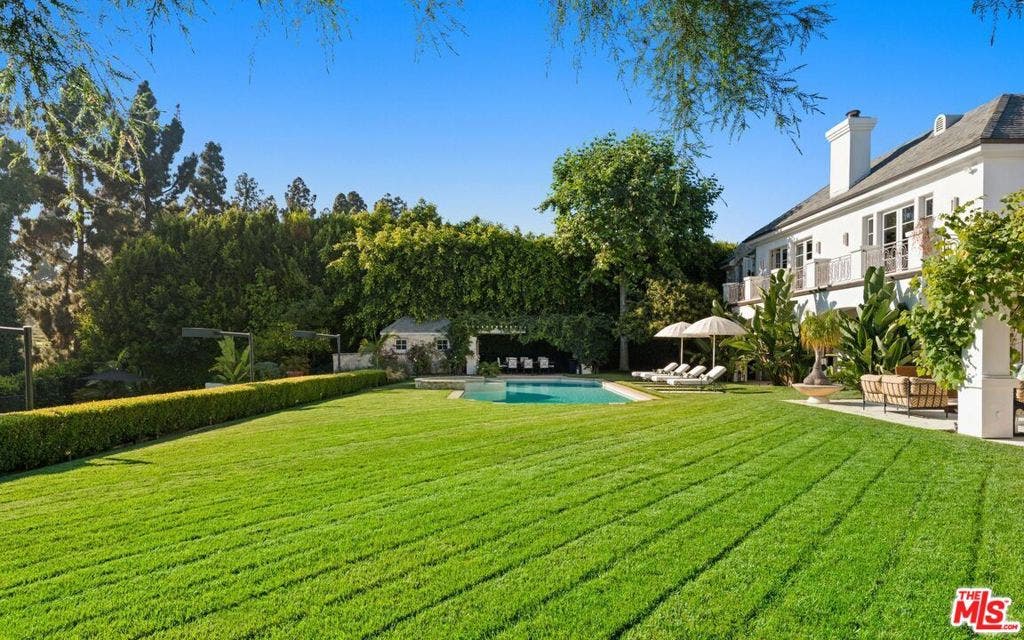 9966 Sunset Boulevard, Beverly Hills, CA 90210 9966 Sunset Boulevard, Beverly Hills, CA 90210
