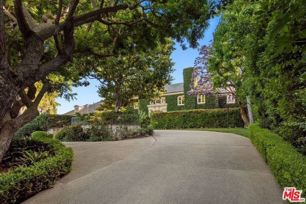 9966 Sunset Boulevard, Beverly Hills, CA 90210 9966 Sunset Boulevard, Beverly Hills, CA 90210