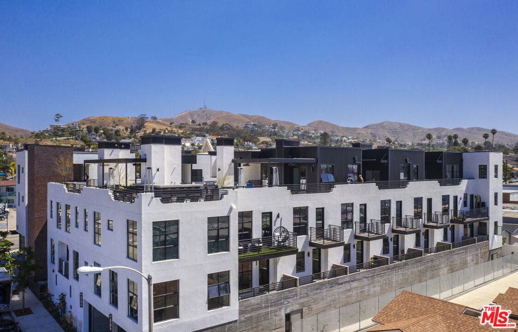 214 S Kalorama Street, Ventura, CA 93001