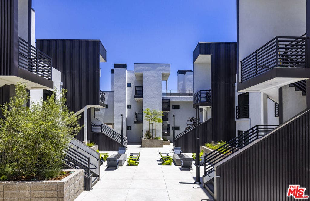 214 S Kalorama Street, Ventura, CA 93001