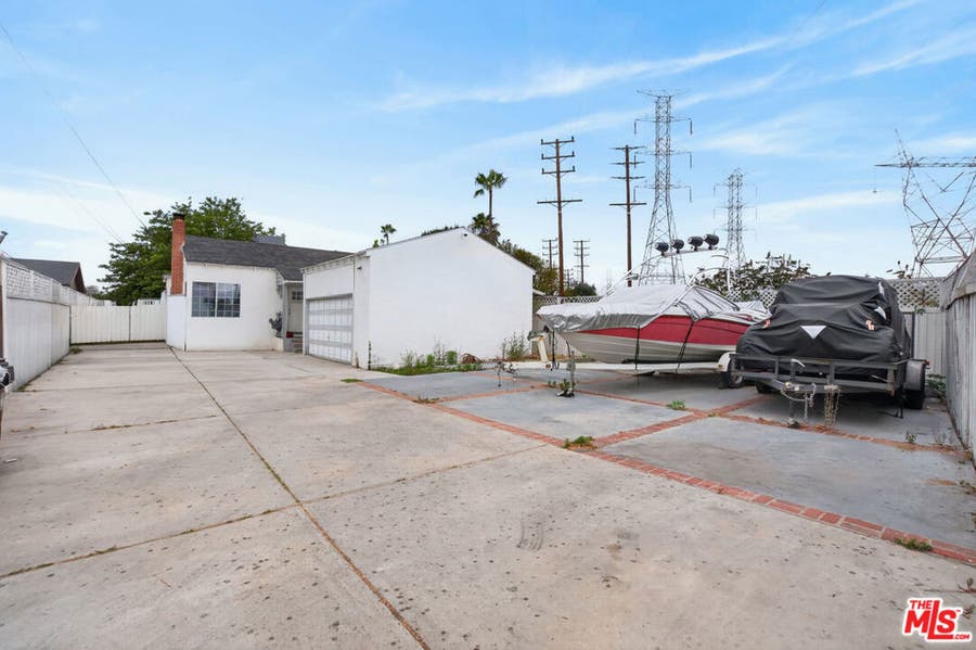 Property photo for 6427 Klump Avenue, North Hollywood, CA