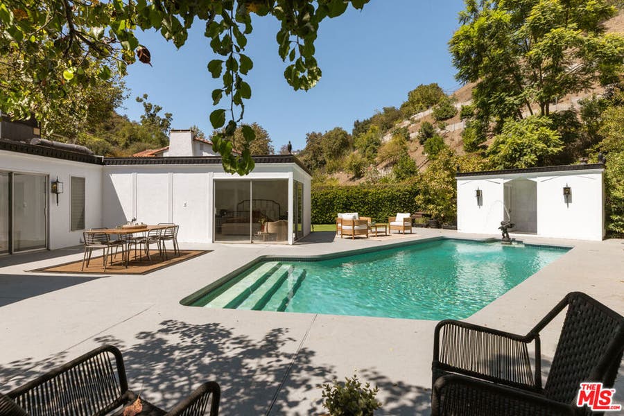 Property photo for 936 Chantilly Road, Los Angeles, CA