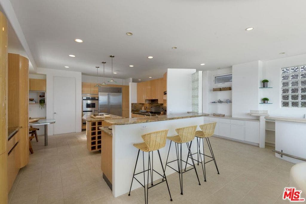 3523 Padaro Lane, Carpinteria, CA 93013 Kitchen