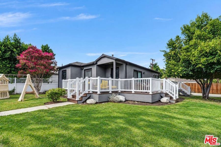 Property photo for 22603 Mariano Street, Woodland Hills, CA