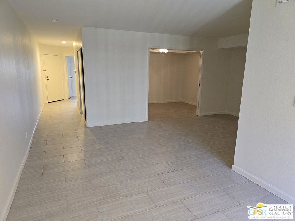 5301 E Waverly Drive, #219, Palm Springs, CA 92264