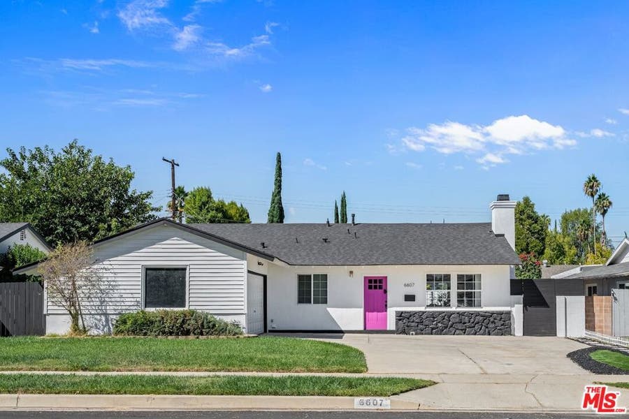Property photo for 6607 Farralone Avenue, Woodland Hills, CA