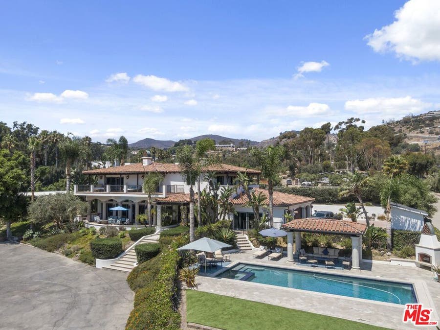 Property photo for 27355 Pacific Coast Highway, Malibu, CA