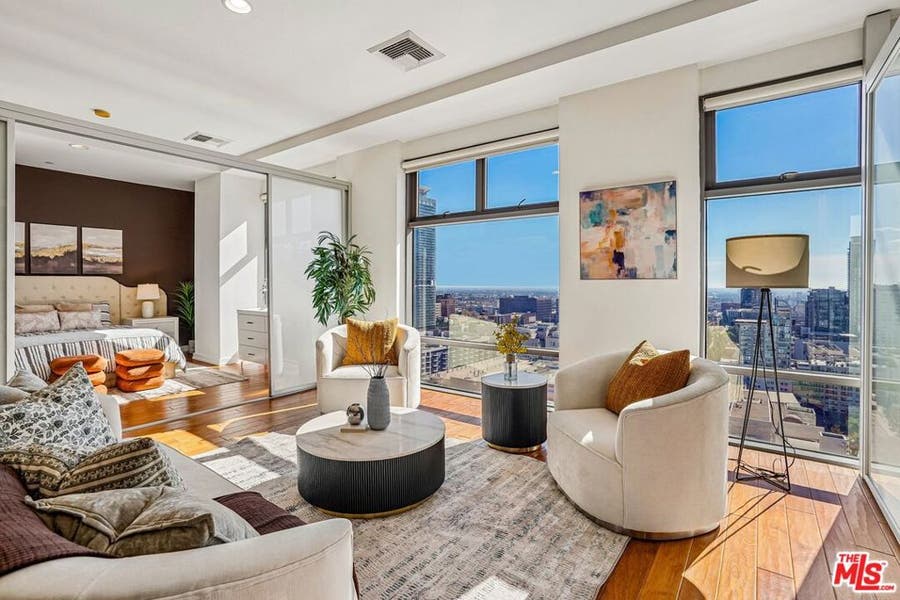 Property photo for 801 S Grand Avenue, #1712, Los Angeles, CA