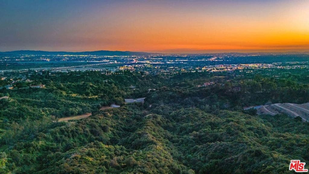 888 Bradbury Estates Road, Bradbury, CA 91008 888 Bradbury Estates Road, Bradbury, CA 91008