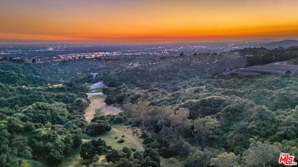 888 Bradbury Estates Road, Bradbury, CA 91008 888 Bradbury Estates Road, Bradbury, CA 91008