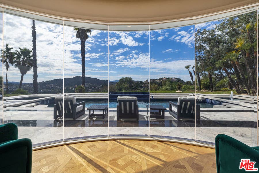 Property photo for 24366 La Masina Court, Calabasas, CA