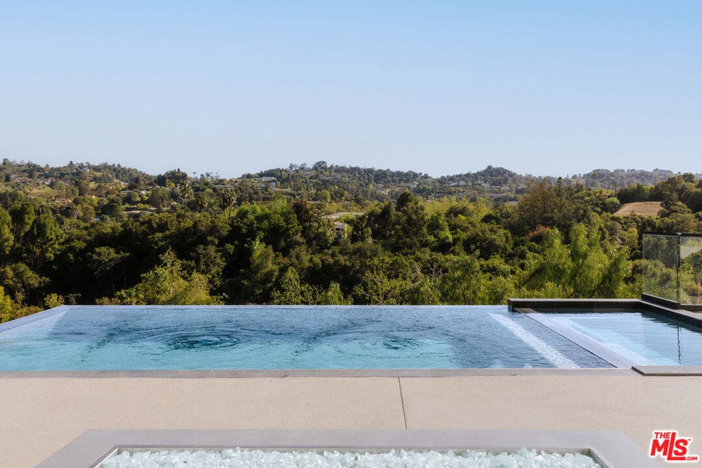 15834 High Knoll Road, Encino, CA 91436 15834 High Knoll Road, Encino, CA 91436