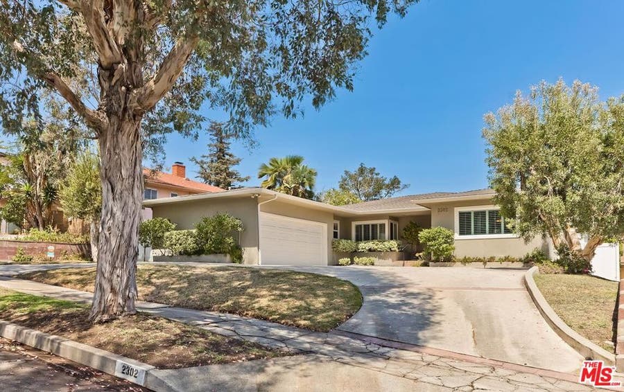 Property photo for 2302 Duxbury Circle, Los Angeles, CA
