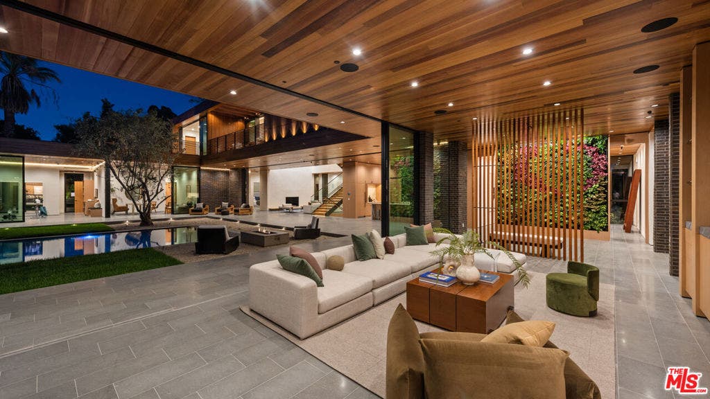 9705 Oak Pass Road, Beverly Hills, CA 90210