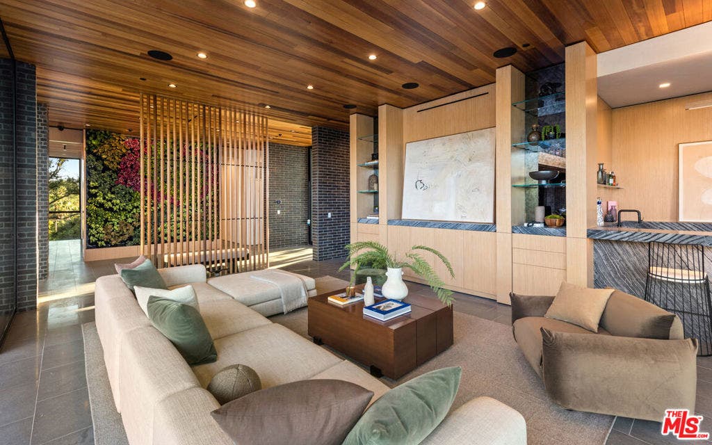 9705 Oak Pass Road, Beverly Hills, CA 90210