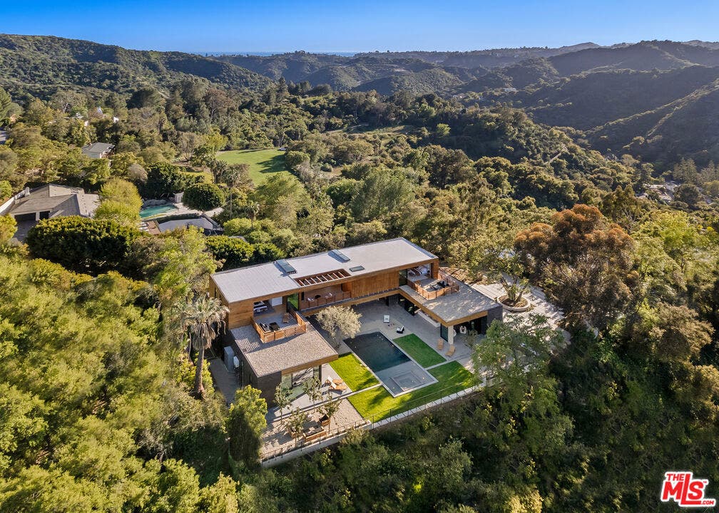 9705 Oak Pass Road, Beverly Hills, CA 90210